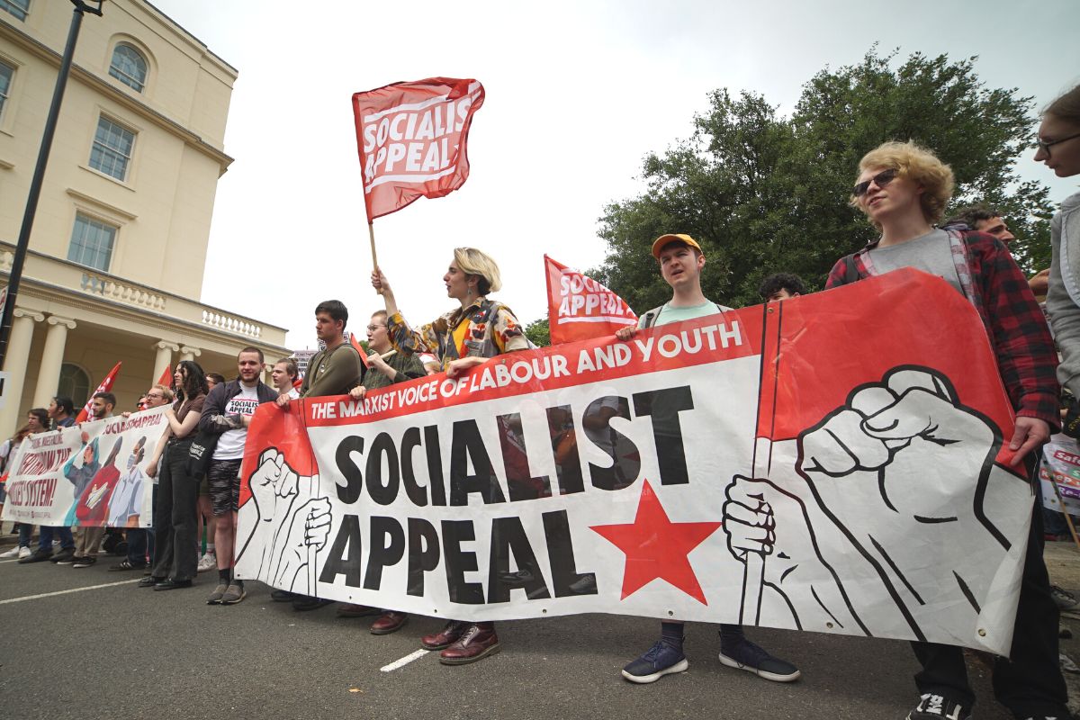 Socialist Appeal flag TUC 2022