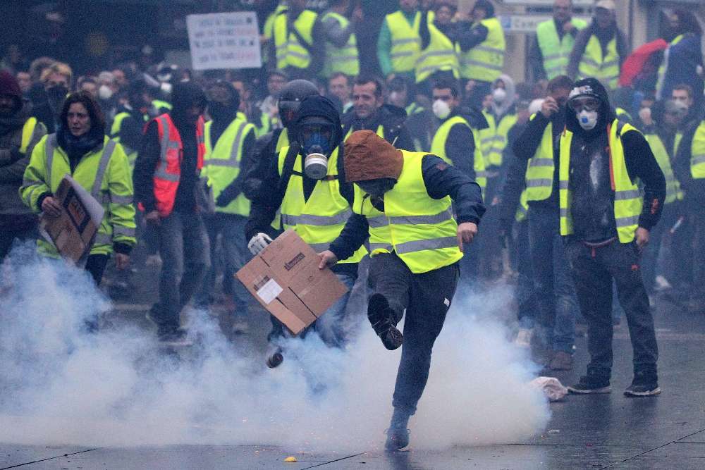 France In A State Of Insurrection As Yellow Vests Advance